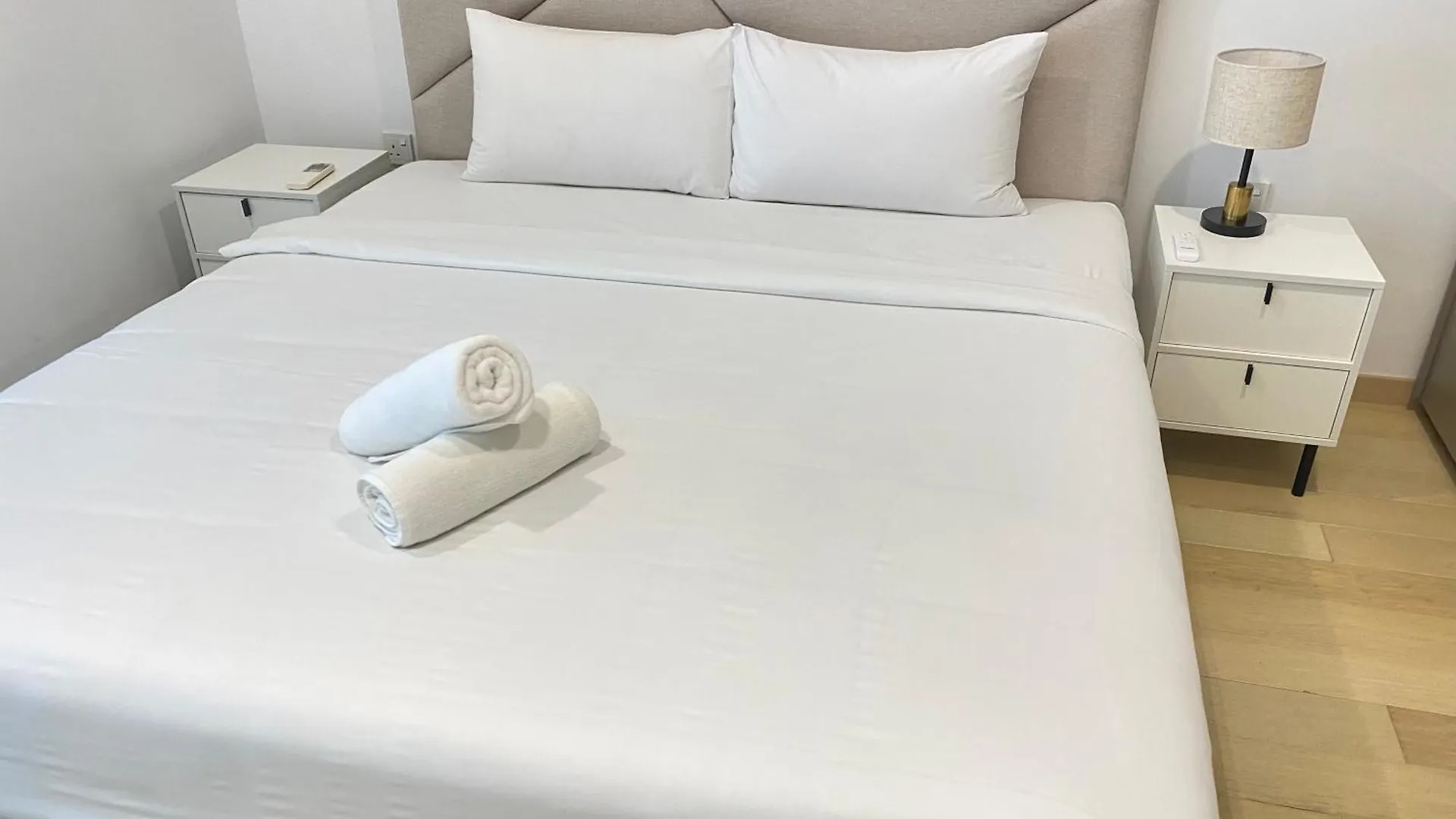 Apartamento Eaton Residences Klcc By Ikon Kuala Lumpur