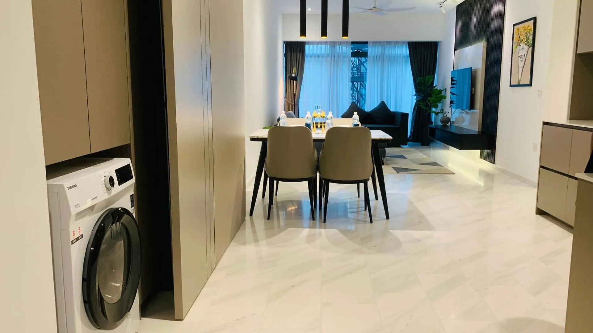 Apartamento Eaton Residences Klcc By Ikon Kuala Lumpur