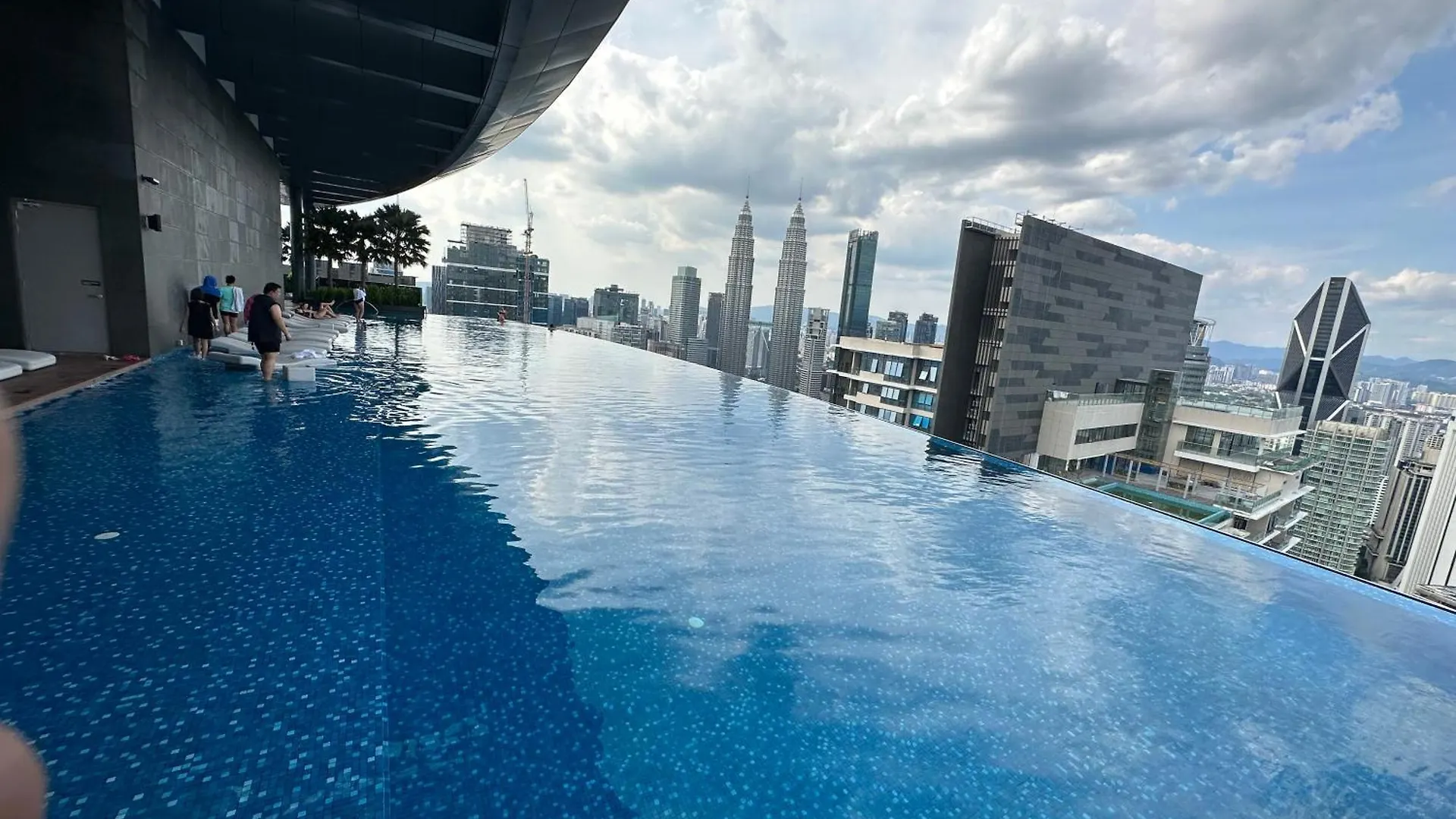Eaton Residences Klcc By Ikon Kuala Lumpur Apartamento